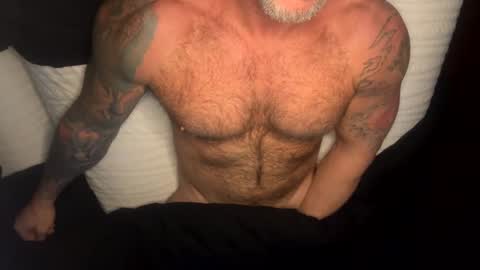 Snapshot of skimaskedbeef chatting on December 26, 2024, 10:37 am BEEF online show from December 26, 2024, 10:37 am