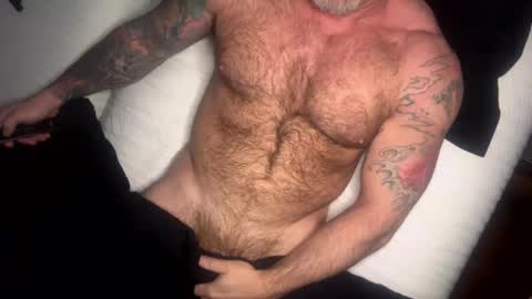 Snapshot of skimaskedbeef chatting on March 12, 2025, 8:41 am BEEF online show from March 12, 2025, 8:41 am