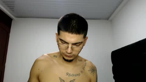 Snapshot of skinny_badboy chatting on July 10, 2026, 3:00 am E R O S online show from July 10, 2026, 3:00 am