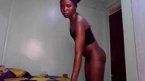 skinny_jass online show from April 5, 2026, 2:25 pm