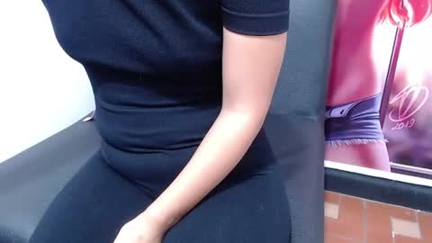 Snapshot of skinny_nastyy chatting on July 21, 2026, 3:03 pm Kim skinny online show from July 21, 2026, 3:03 pm