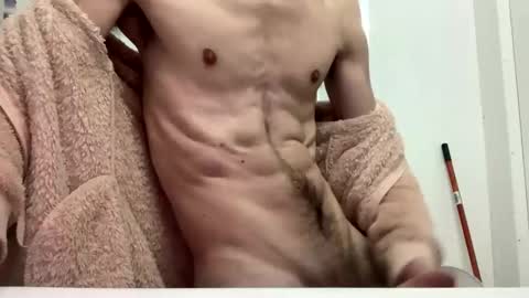 skinnybigdk online show from January 15, 2025, 5:26 pm