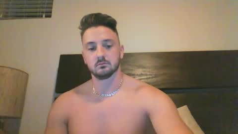 Snapshot of skinnyguylongdick1 chatting on January 15, 2025, 1:34 am skinnyguylongdick1 online show from January 15, 2025, 1:34 am