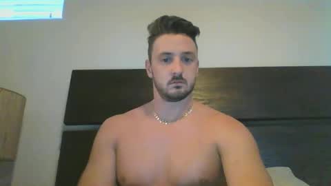Snapshot of skinnyguylongdick1 chatting on January 30, 2025, 12:39 am skinnyguylongdick1 online show from January 30, 2025, 12:39 am