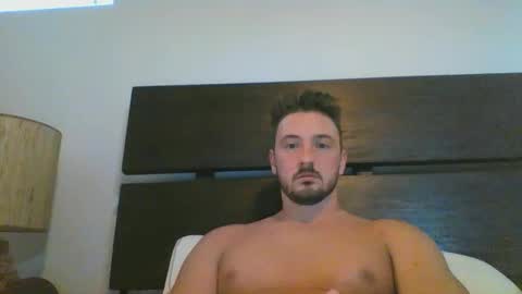 Snapshot of skinnyguylongdick1 chatting on February 2, 2025, 12:30 am skinnyguylongdick1 online show from February 2, 2025, 12:30 am