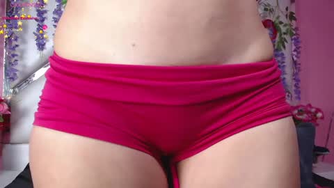 Snapshot of skinnyhorny_ chatting on January 28, 2025, 8:36 am  SKINNYHORNY   online show from January 28, 2025, 8:36 am
