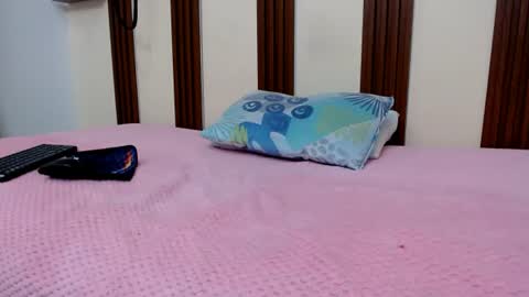 Snapshot of skinnykattylush19 chatting on June 11, 2026, 6:00 am katty online show from June 11, 2026, 6:00 am