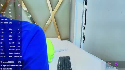 Karla  online show from March 1, 2025, 4:26 am