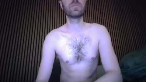 Snapshot of skinnytomdickinson chatting on March 27, 2026, 7:03 am skinnytomdickinson online show from March 27, 2026, 7:03 am