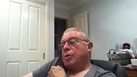 Skipper1970 online show from March 11, 2026, 8:42 am