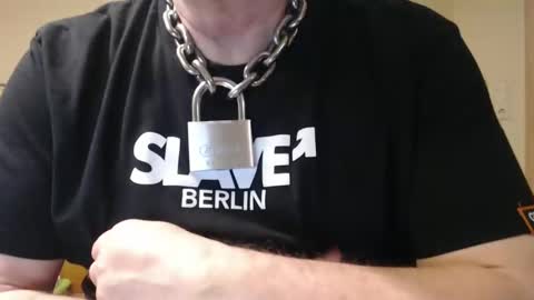Snapshot of sklave_ol chatting on March 8, 2025, 10:24 pm sklave_ol online show from March 8, 2025, 10:24 pm