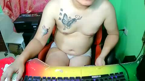 Snapshot of sky1441 chatting on November 4, 2025, 5:50 am sky1441 online show from November 4, 2025, 5:50 am