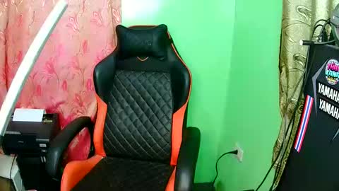 Snapshot of sky1441 chatting on November 26, 2025, 6:36 am sky1441 online show from November 26, 2025, 6:36 am