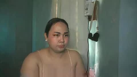 Snapshot of sky_uxxx chatting on June 8, 2026, 8:37 am sky_uxxx online show from June 8, 2026, 8:37 am