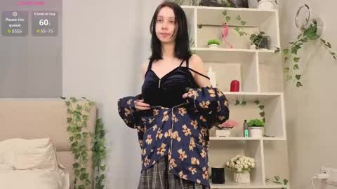 Snapshot of skyemcguire chatting on April 5, 2026, 4:15 pm Melissa online show from April 5, 2026, 4:15 pm