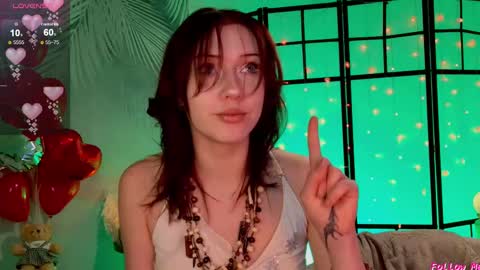 Snapshot of skyeyes__ chatting on February 21, 2025, 5:35 am Ann online show from February 21, 2025, 5:35 am