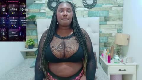 Snapshot of skyler_naomi chatting on April 7, 2026, 2:28 pm skyler_naomi online show from April 7, 2026, 2:28 pm