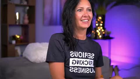 Skyler online show from July 15, 2026, 3:23 am