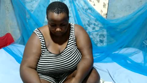 Snapshot of skylla07 chatting on July 4, 2026, 5:30 pm sheliah online show from July 4, 2026, 5:30 pm
