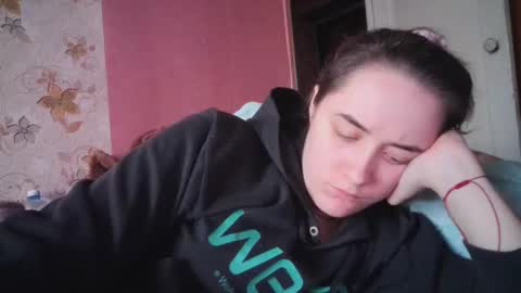 Snapshot of skyressie333 chatting on December 19, 2024, 12:56 pm skyressie333 online show from December 19, 2024, 12:56 pm