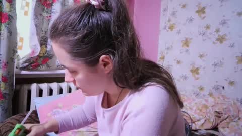 Snapshot of skyressie333 chatting on January 10, 2025, 2:02 pm skyressie333 online show from January 10, 2025, 2:02 pm