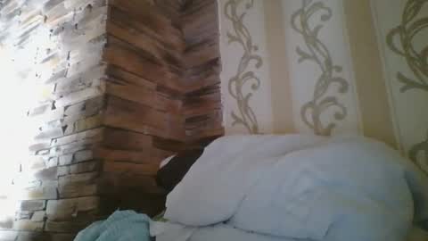 Snapshot of skyressie333 chatting on October 7, 2025, 2:25 pm skyressie333 online show from October 7, 2025, 2:25 pm