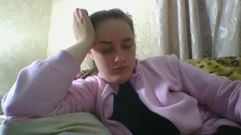 skyressie333 online show from April 21, 2026, 6:44 pm