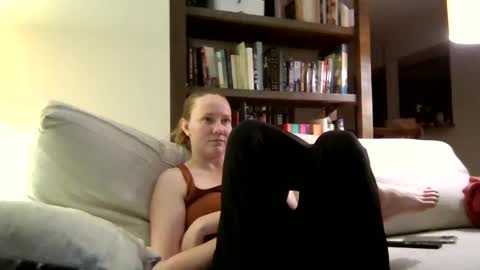 Sky Winters online show from November 3, 2025, 4:14 am