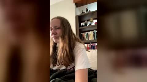 Snapshot of skywinters chatting on July 16, 2026, 2:12 pm Sky Winters online show from July 16, 2026, 2:12 pm