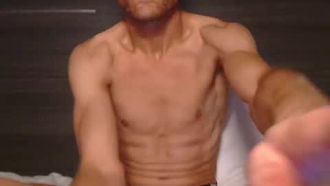 Skyler and Tyler online show from September 14, 2025, 9:41 am