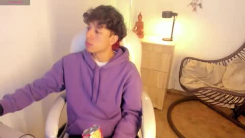 Snapshot of slasher_x chatting on January 6, 2026, 7:50 pm slasher_x online show from January 6, 2026, 7:50 pm