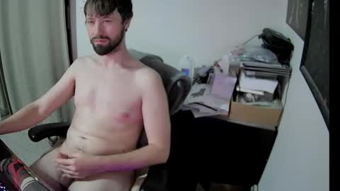 slave2pussy online show from December 15, 2025, 5:55 am