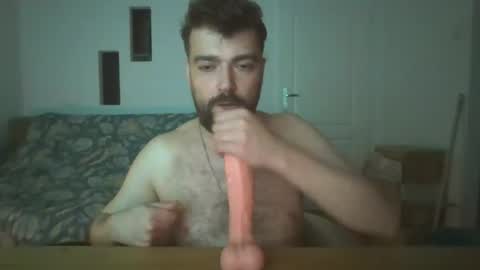 Snapshot of slavic_sword chatting on April 7, 2026, 10:31 pm slavic_sword online show from April 7, 2026, 10:31 pm