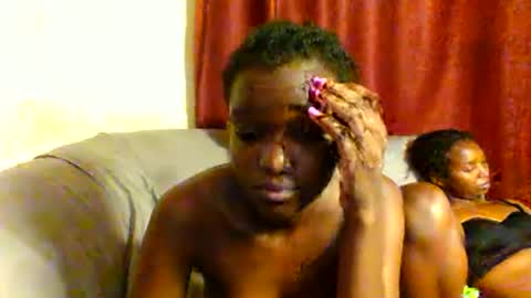 Snapshot of sleek_ass chatting on March 10, 2025, 4:49 am sleek_ass online show from March 10, 2025, 4:49 am