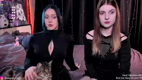 Hi We are Iva and Angela Nice to meet u 3 online show from December 4, 2025, 2:48 pm