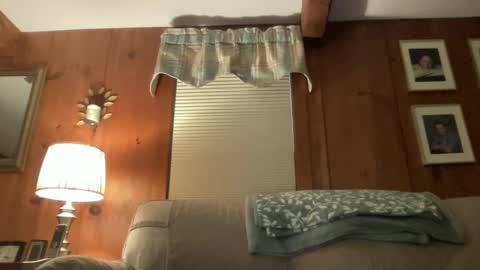 SlickMass online show from November 10, 2025, 8:19 pm