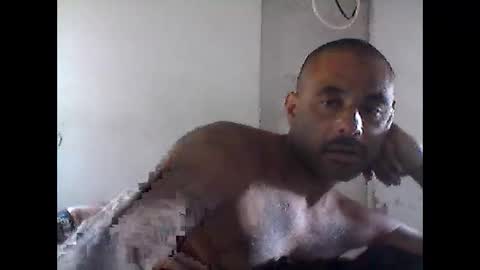Snapshot of slickstre chatting on May 27, 2026, 11:13 pm slickstre online show from May 27, 2026, 11:13 pm