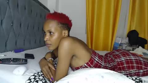 slim_africanha online show from February 18, 2025, 6:58 pm