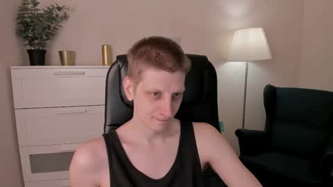 Andy online show from April 24, 2026, 8:22 pm