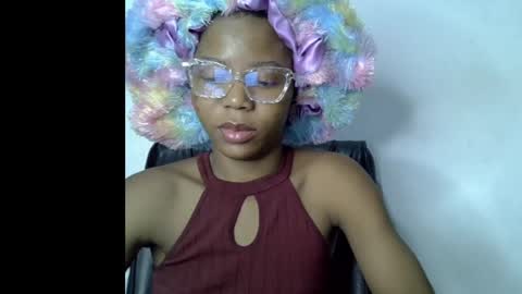 Snapshot of slim_ebonypet chatting on May 11, 2026, 8:42 am Crystal online show from May 11, 2026, 8:42 am