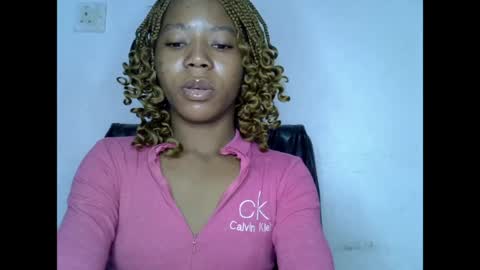Snapshot of slim_ebonypet chatting on May 31, 2026, 10:11 am Crystal online show from May 31, 2026, 10:11 am