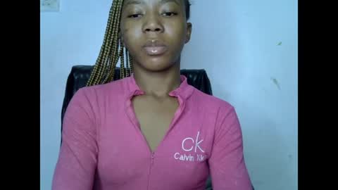 Snapshot of slim_ebonypet chatting on June 28, 2026, 8:42 am Crystal online show from June 28, 2026, 8:42 am