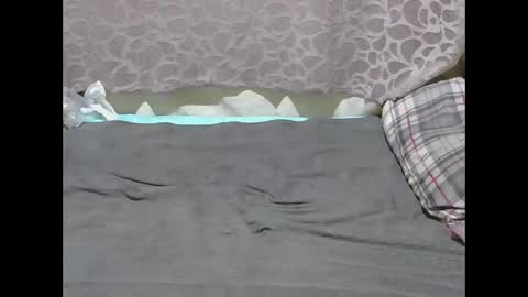 slim_girl01 online show from February 7, 2026, 10:41 am