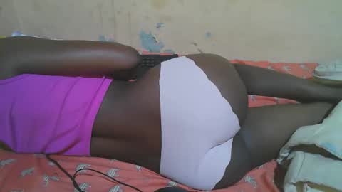 Snapshot of slim_girl3 chatting on February 11, 2026, 5:34 am slim_girl3 online show from February 11, 2026, 5:34 am