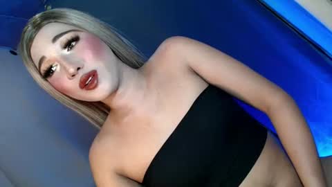 Snapshot of slim_nathalia chatting on July 8, 2026, 5:28 pm slim_nathalia online show from July 8, 2026, 5:28 pm