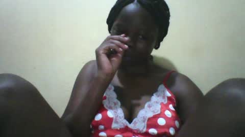 Snapshot of slim_petite_ebony chatting on July 15, 2026, 1:55 am slim_petite_ebony online show from July 15, 2026, 1:55 am
