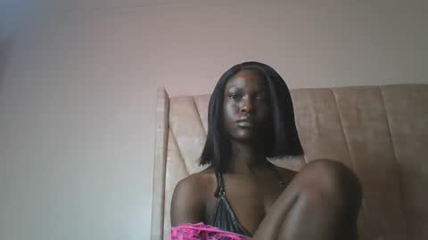 Snapshot of slim_queen254 chatting on January 7, 2026, 12:57 am slim_queen254 online show from January 7, 2026, 12:57 am