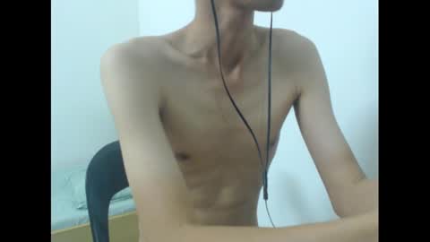 Snapshot of slimboner89 chatting on January 12, 2025, 12:55 pm slimboner89 online show from January 12, 2025, 12:55 pm
