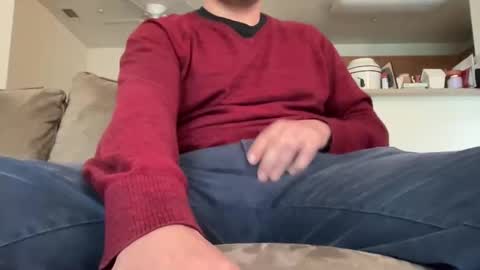 SlimCenus online show from November 17, 2025, 10:48 pm