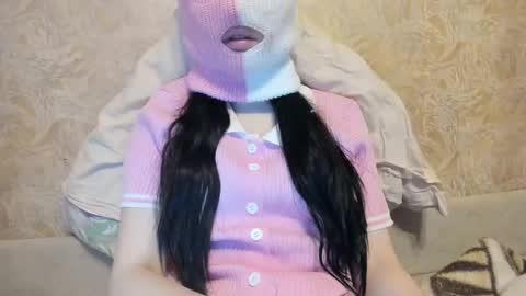 slimeybb online show from March 26, 2026, 4:18 am